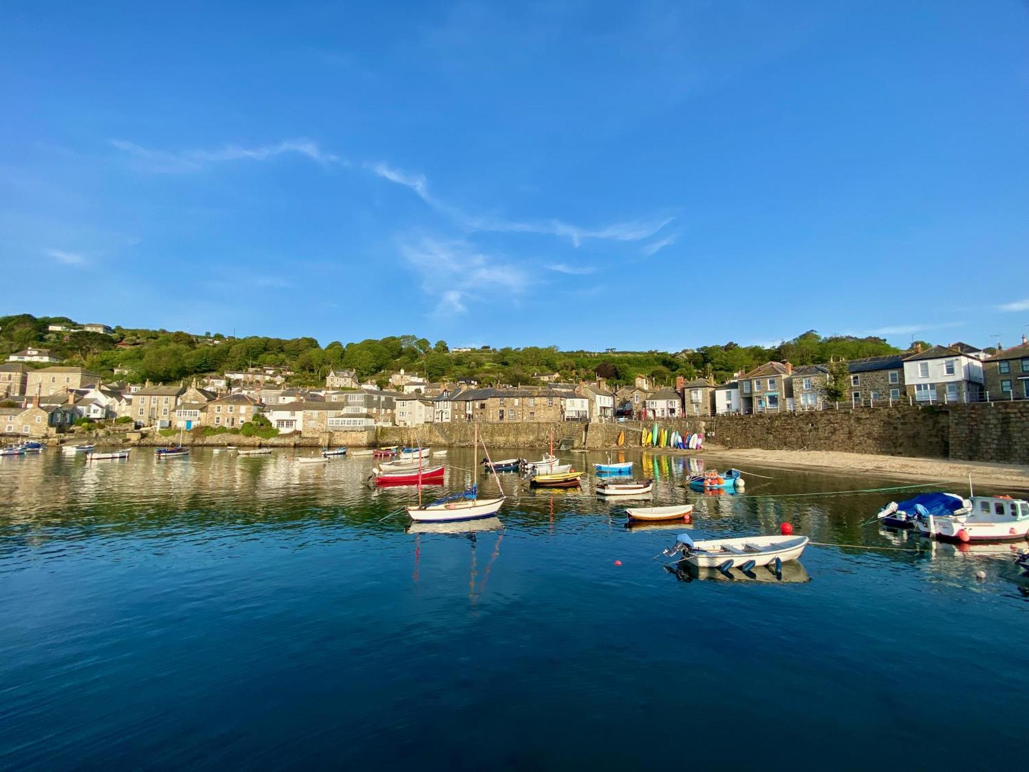 The Old Gallery - Charming Coastal Escape For Two マウスホール エクステリア 写真